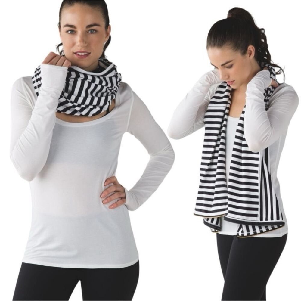 LULULEMON | *RARE* Black & White Apex Stripe Zip Vinyasa Scarf One Size Fits All